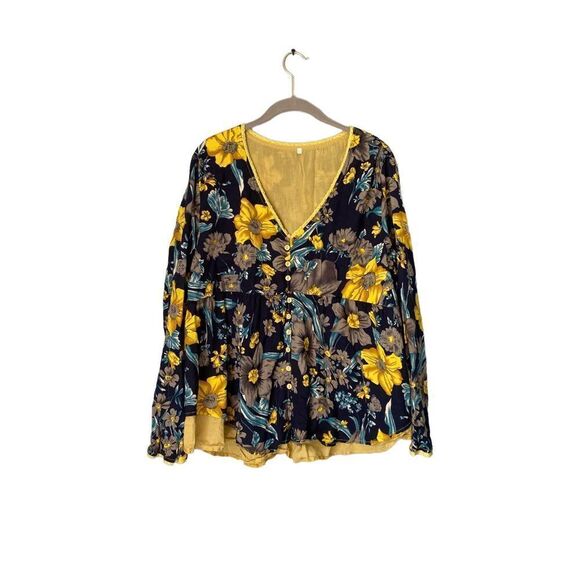 Plus size women’s floral blue and yellow tiered ruffle hem baby doll top - Picture 3 of 7